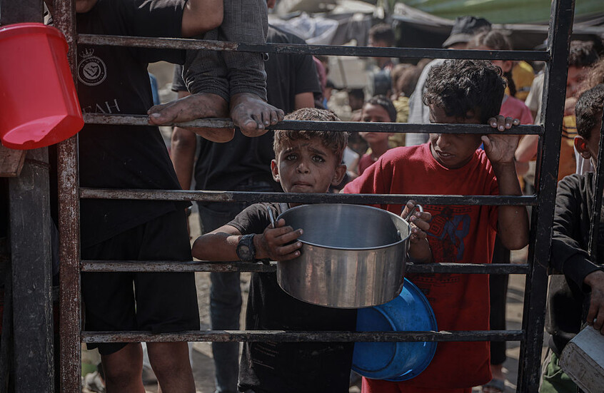 مجلس نواب اليهود البريطانيين يدعو لزيادة عاجلة لمساعدات&nbsp;غزة