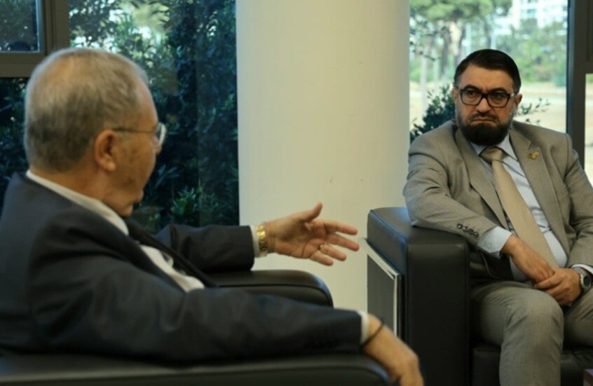 سوريا تطالب لبنان بتسليمها مسؤولين في النظام&nbsp;السابق