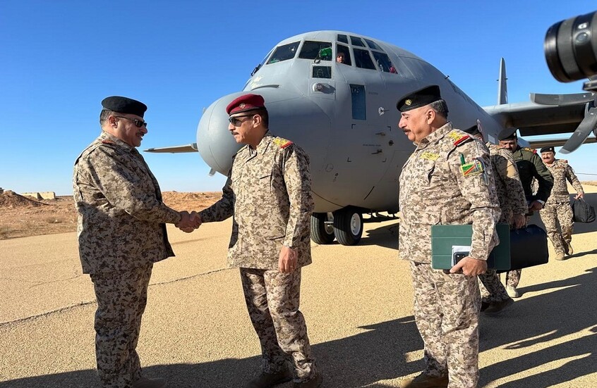 العراق… رئيس الأركان يتفقد الحدود مع سوريا ووزير الدفاع يؤكد جاهزية&nbsp;الجيش